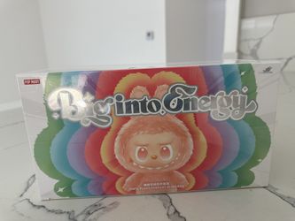 Labubu Big into Energy set