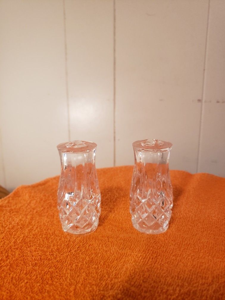 Crystal Salt And Pepper Shakers 