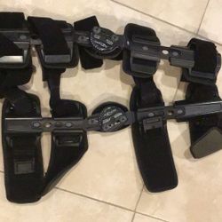 DONJOY Knee Leg Braces 