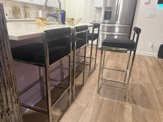 Bar Stools 