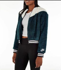 Nike Sportswear Sz large Women's Jacket Wolf Sherpa Bomber Green Furry