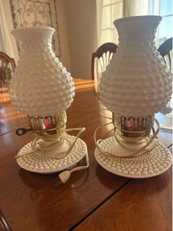 Vintage white milk-hob knob lamps