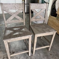 2 Bar Stools Counter Height Gray Wood 