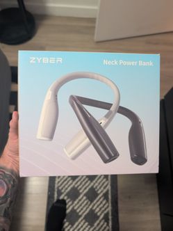 New Unopened Zyber Neck Power Bank Black