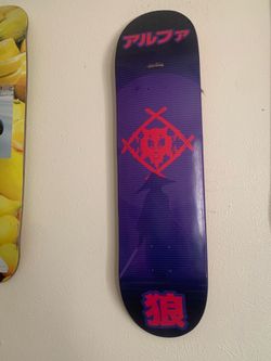 HOLLOWSQUAD Skateboard
