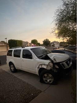 2012 Nissan pathfinder