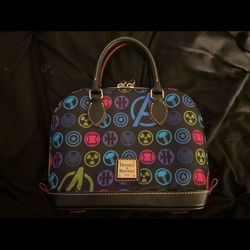 dooneyandbourke 2014 Marvel satchel