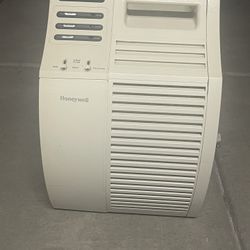 Honeywell HEPA Air Purifier - Working Condition, Multiple Speeds, Used