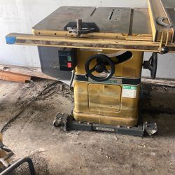 Saw all the accessories, bands, other items table saw big sale