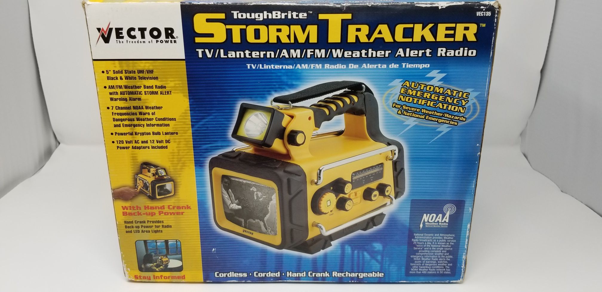 Vintage Vector Storm tracker TV - WEATHER ALERT - LANTERN - AM/FM RADIO VEC135