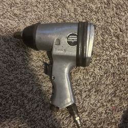 Central Pneumatic Impact Wrench 