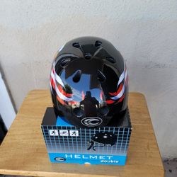 HELMET SPORTS SIZE SMALL 
