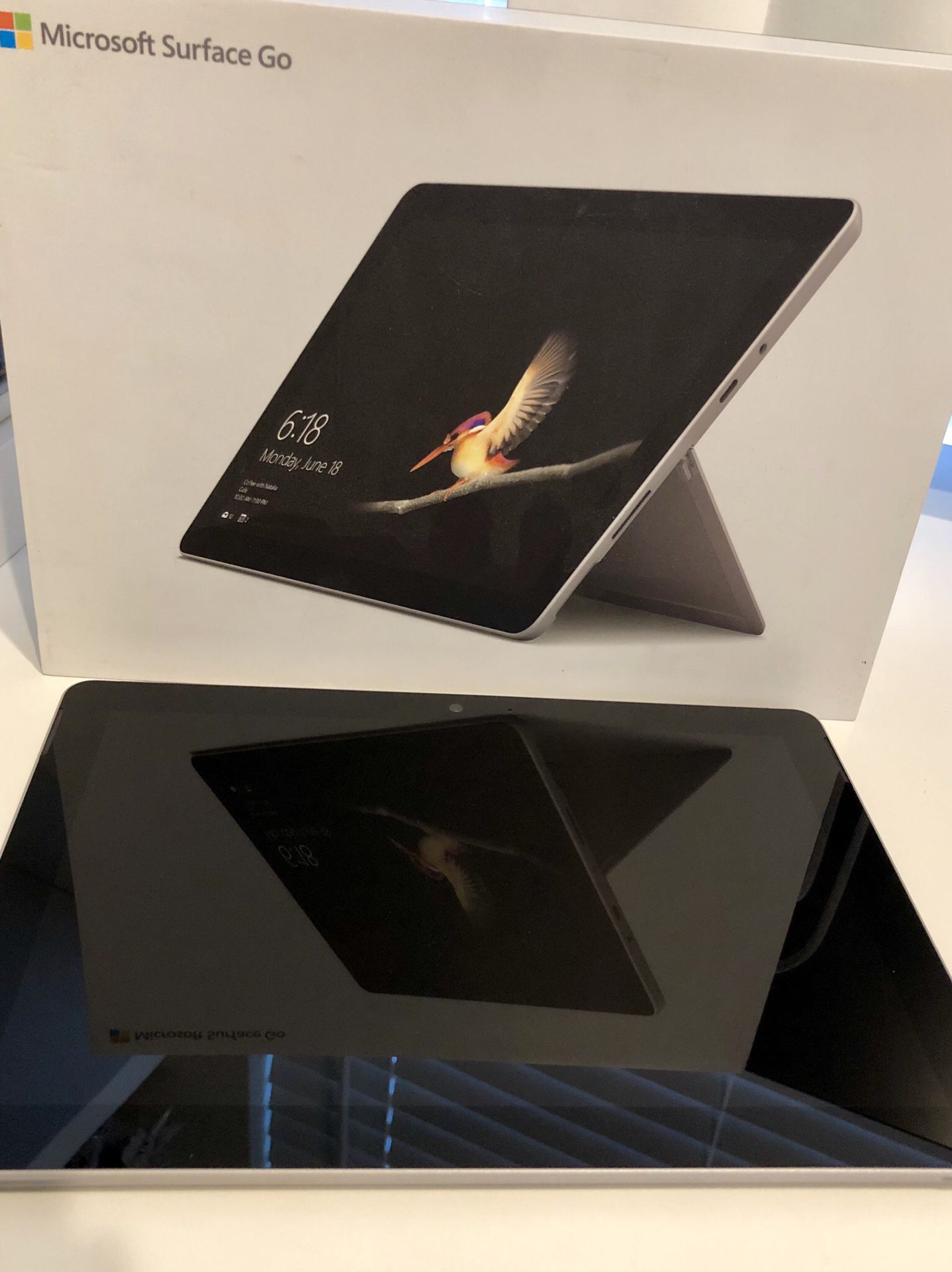 Surface go 128gb with type cover keyboard