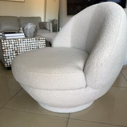 Boucle Chair
