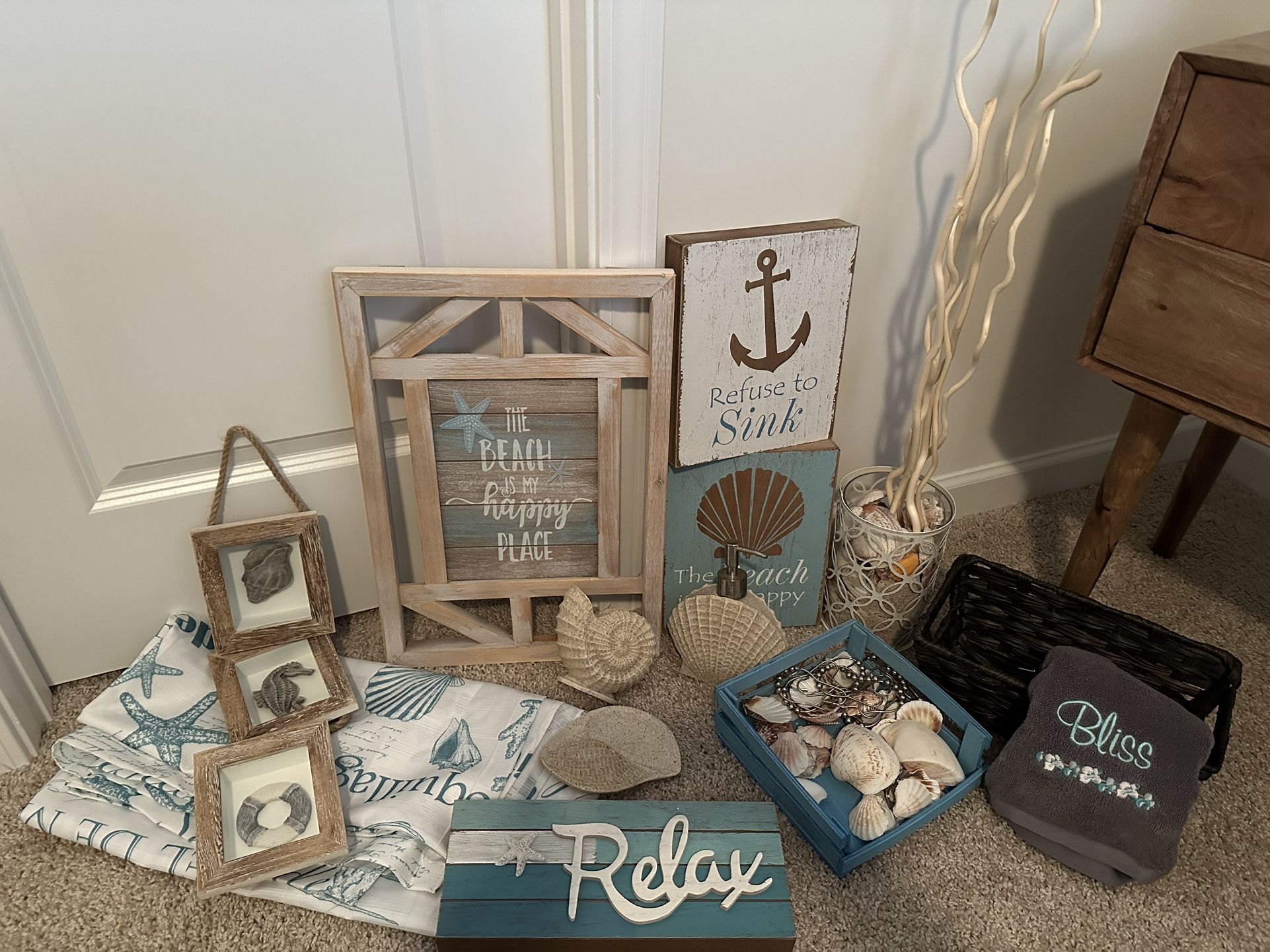 Beach Theme Bathroom Decor