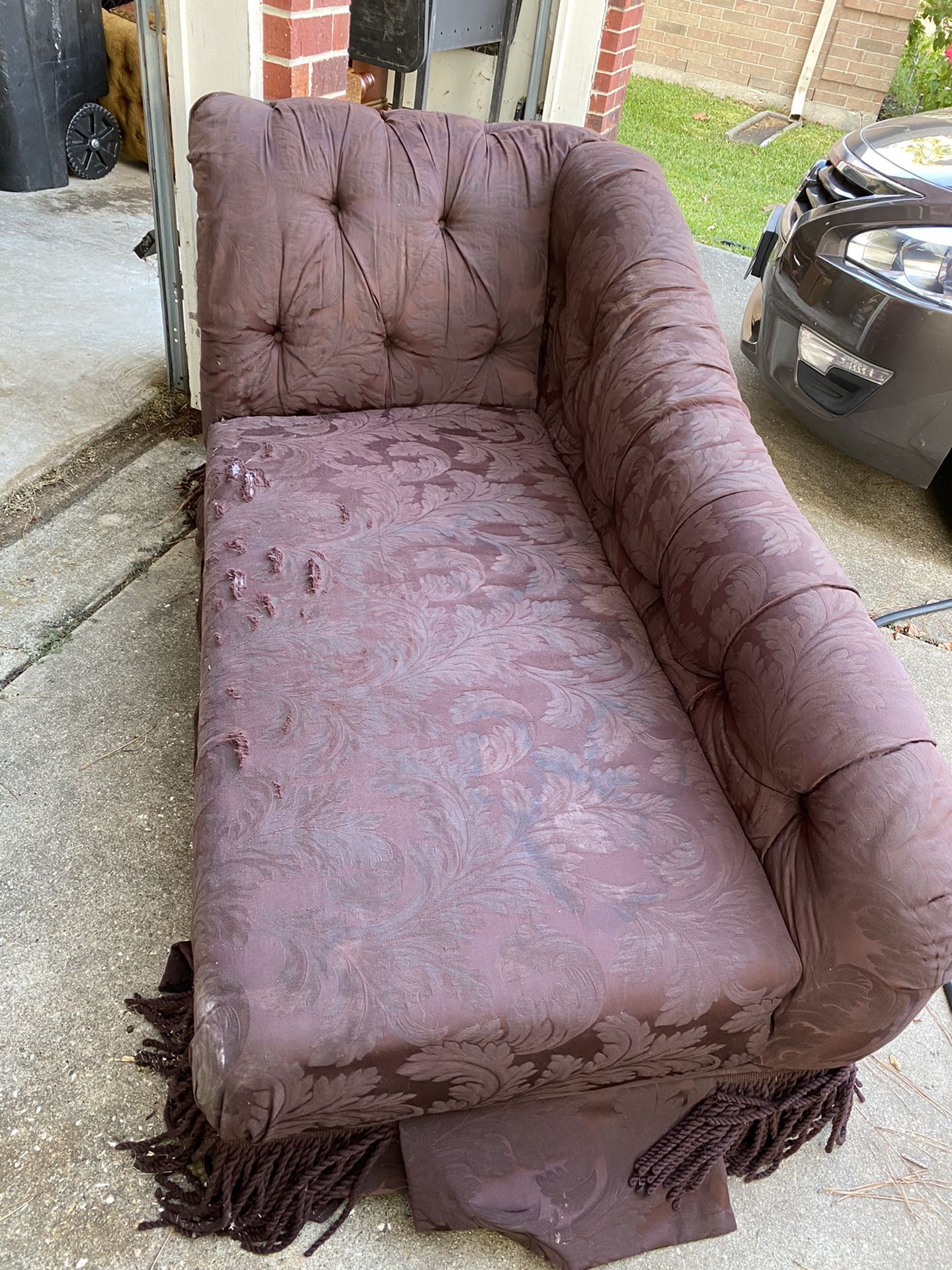 Free furniture-FREE Maroon Chaise Lounge (In Katy-no delivery)