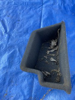 Volkswagen Jetta trunk box or holder