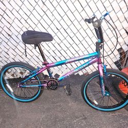 Girls Genesis Illusion BMX Style Bike $45 OBO! {ch}