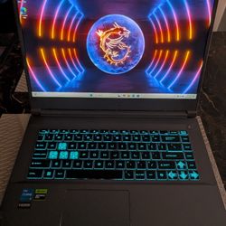 MSI Thin Gaming Laptop 15.6" -  i5-13420H - NVIDIA RTX 4050 6GB - 16GB RAM - 512GB SSD