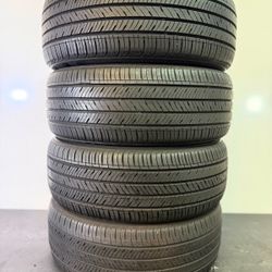 215 55 17   Kumho Solus TA31+  4 Used Tires 70% - 80% Life 