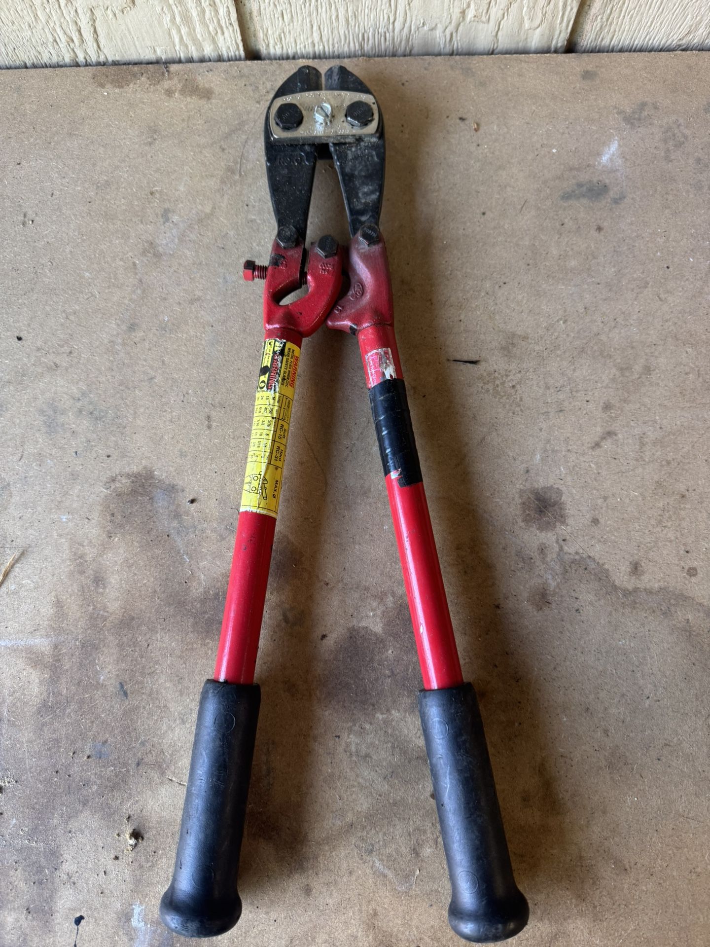 18" Bolt Cutters