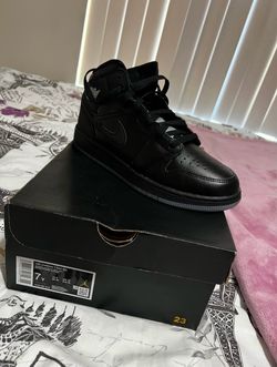Air Jordan 1 Mid Bg