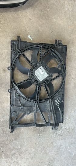 2018 2019 2020-2021/23 Toyota Camry  Radiator Cooling Fan Motor OEM 16(contact info removed)0