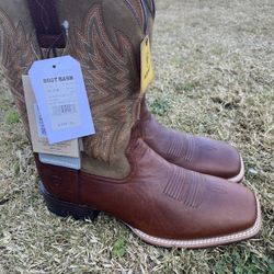 Ariat men boots