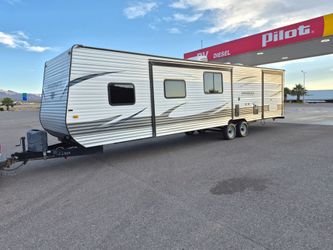 2017 Gulf Stream 36Ft