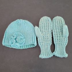 Child's Winter Hat and Mittens