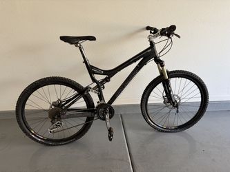 Specialized Stumpjumper Expert Large Frame 120 Full Suspension Mountain Bike