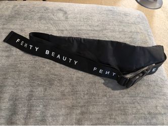 Fenty Beauty Black Belt Bag / Fanny Pack – Excellent Condition