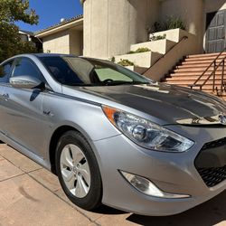 2015 Hyundai Sonata Hybrid 