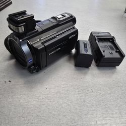 SONYBHXR-NX30U PROFESSIONAL CAMCORDER.