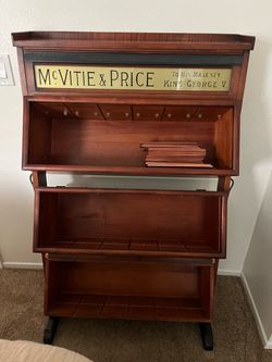 Mahogany wood display case