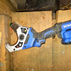Kobalt Pipe Cutter With Battery No Charger