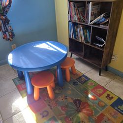  Bookshelves, Table And Chairs 