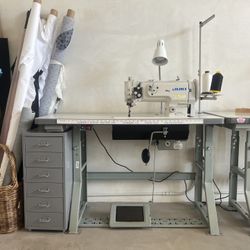 Like New Juki LU-1508N Industrial Heavy Duty Walking Foot Sewing Machine