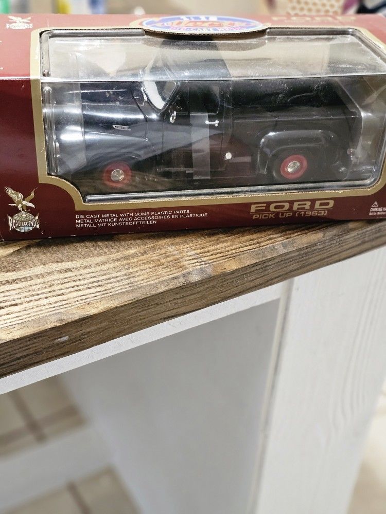 Die-cast Ford F100