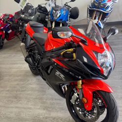 2022 SUZUKI GSX-R750 