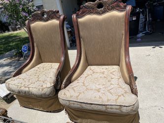 Single Seater Chairs 