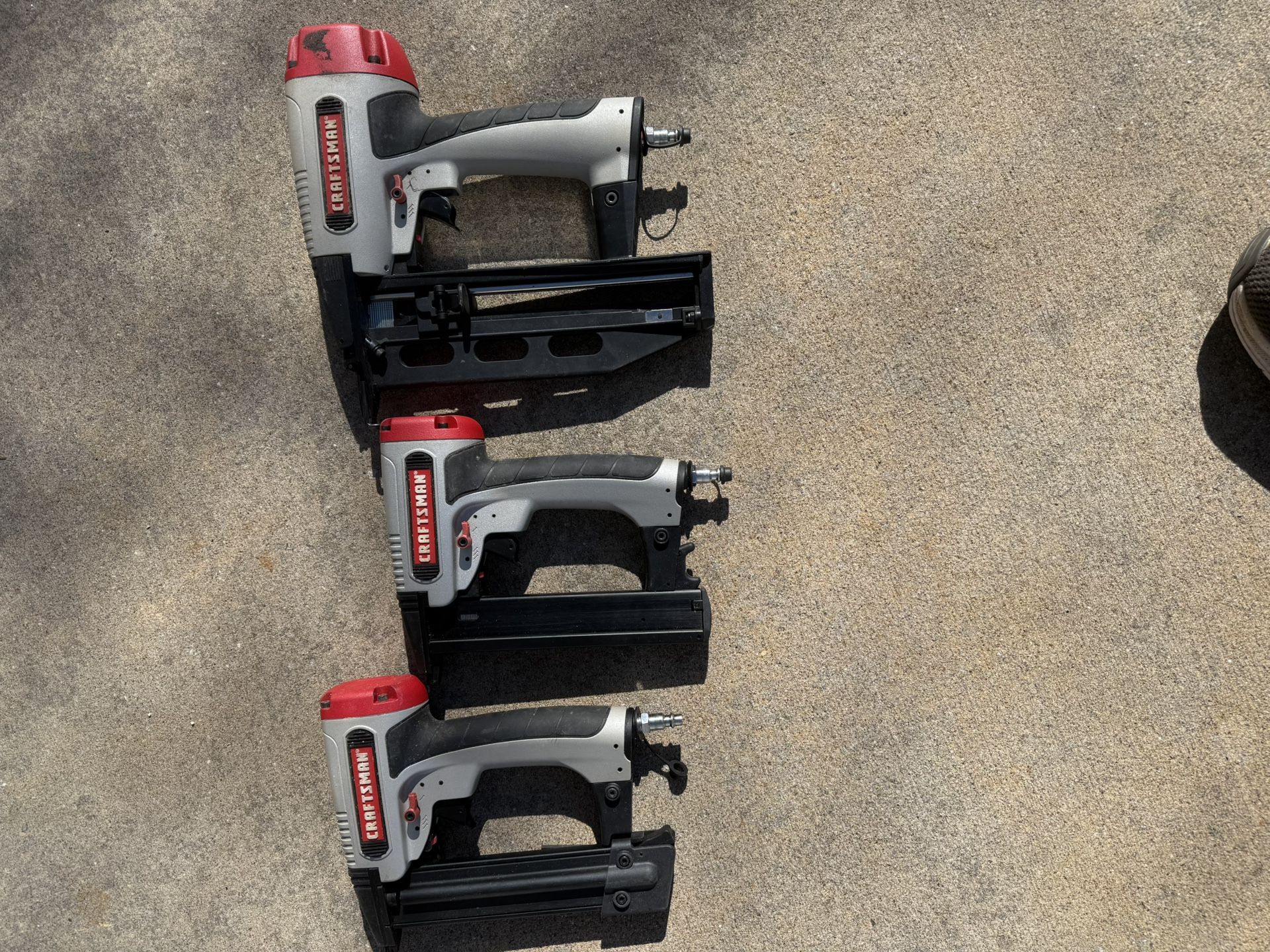 Pneumatic Staplers For Sale