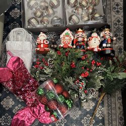 Christmas Decor Bundle