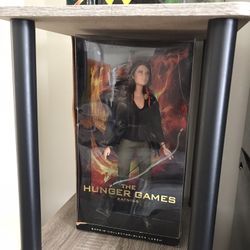 2012 Barbie Black Label: The Hunger Games - Katniss 🏹