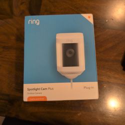Brand New In Sealed Box Ring Spotlight Cam Plus Wired Cameral And Spotlight 