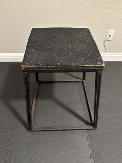 Plyo box 24 inches