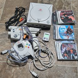 Sega Dreamcast Console 