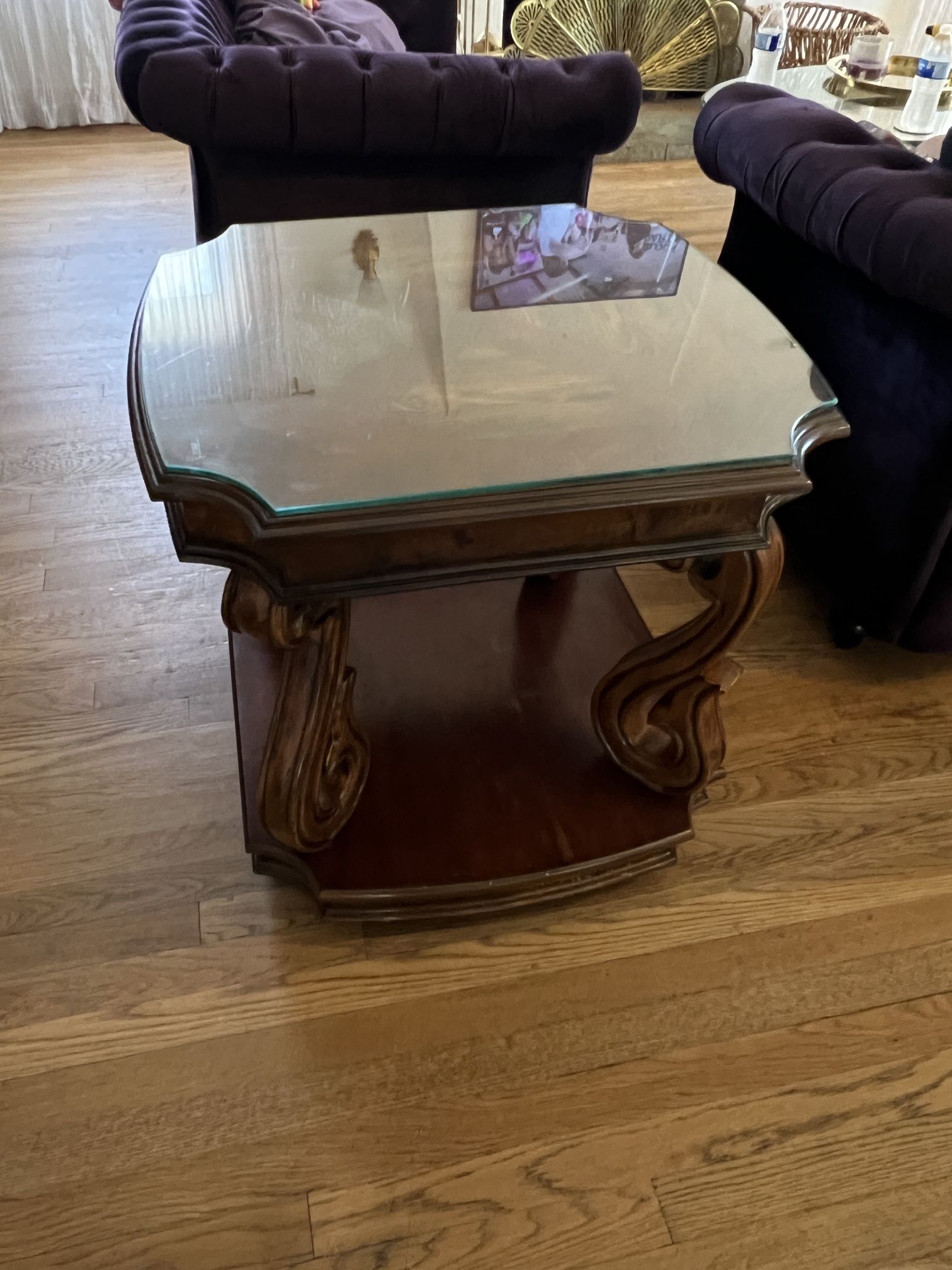 Classic end table
