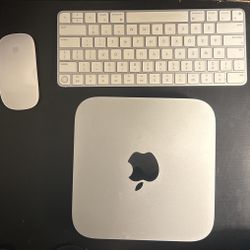 Apple Mac Mini M1 256gb + 8gb RAM + Apple Keyboard + Apple Mouse