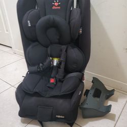 Diono Rainier All-in-One Convertible Car Seat With Infant Insert